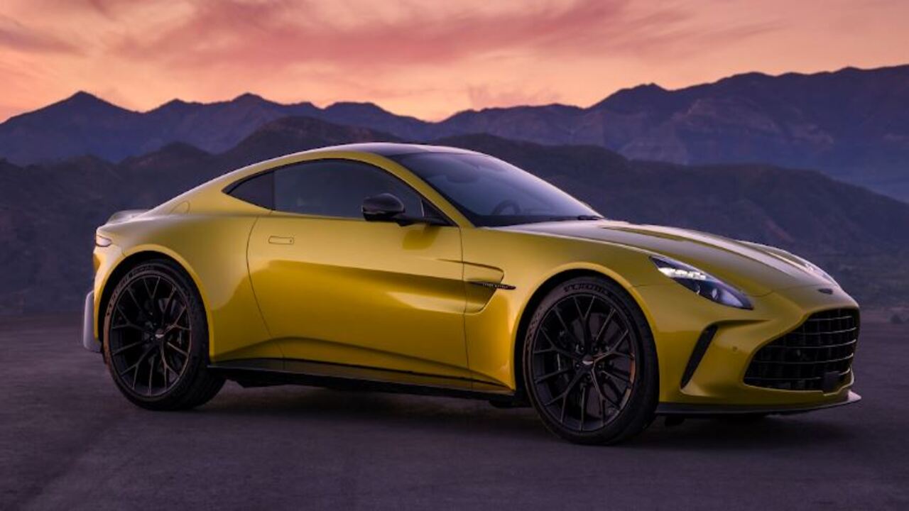 Aston Martin की New Vantage लॉन्च, जानिए फीचर्स और कीमत